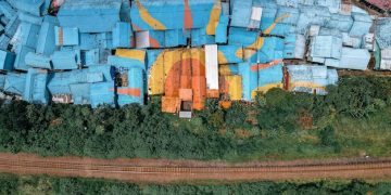 Descubre las ventajas de invertir en zonas francas en Colombia y reducir tus impuestos - Cover Image