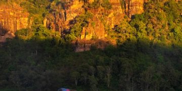 Turismo en Colombia: Oportunidades de Negocio con Crecimiento del 12% - Cover Image